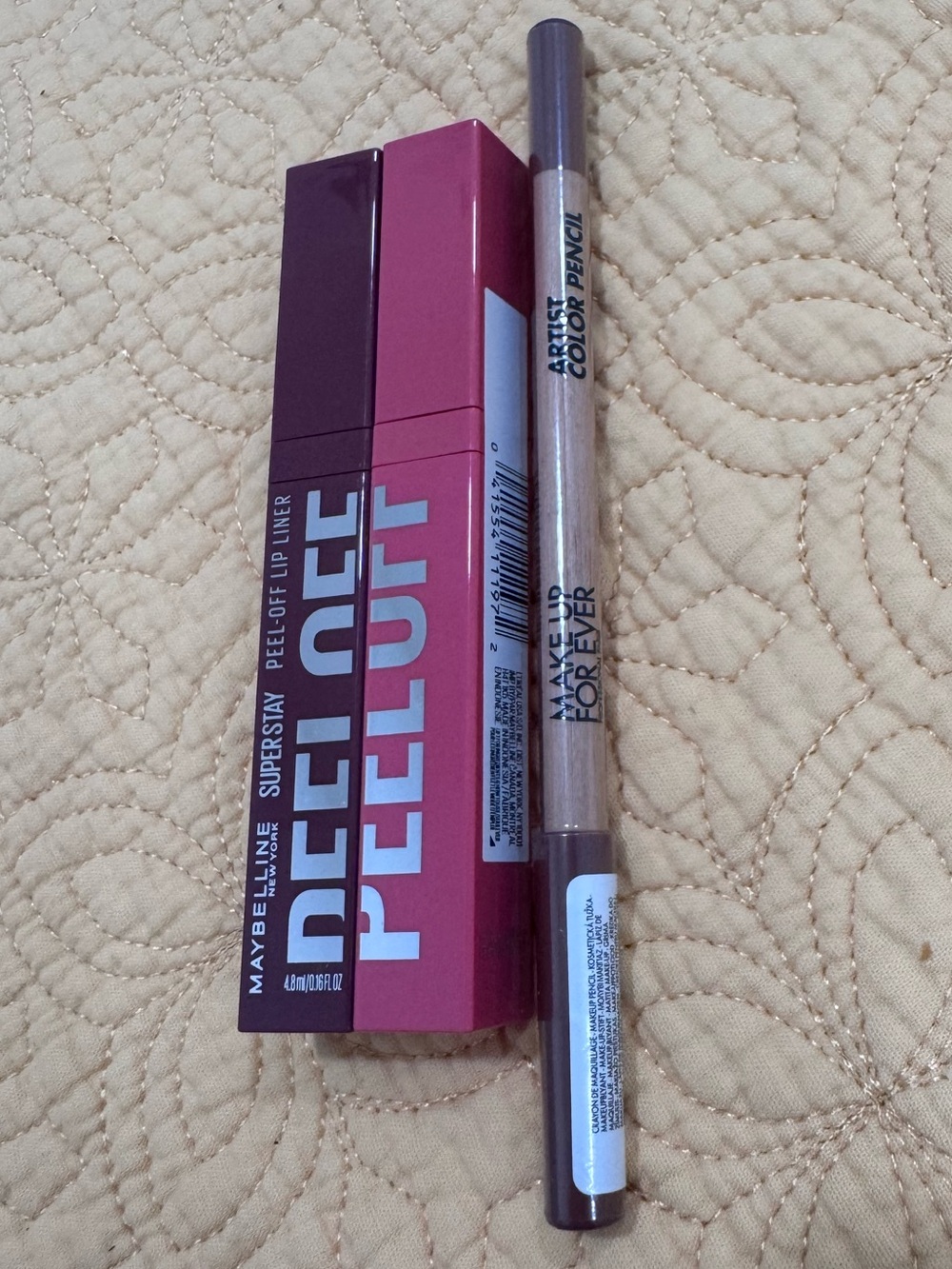 Make Up For Ever Artist Pencil + Maybelline Super Stay Peel Off Lip Liner